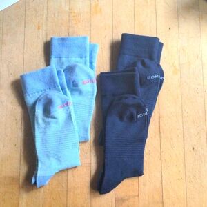 BOMBAS Women's 4 pack mid calf lightweight socks.
